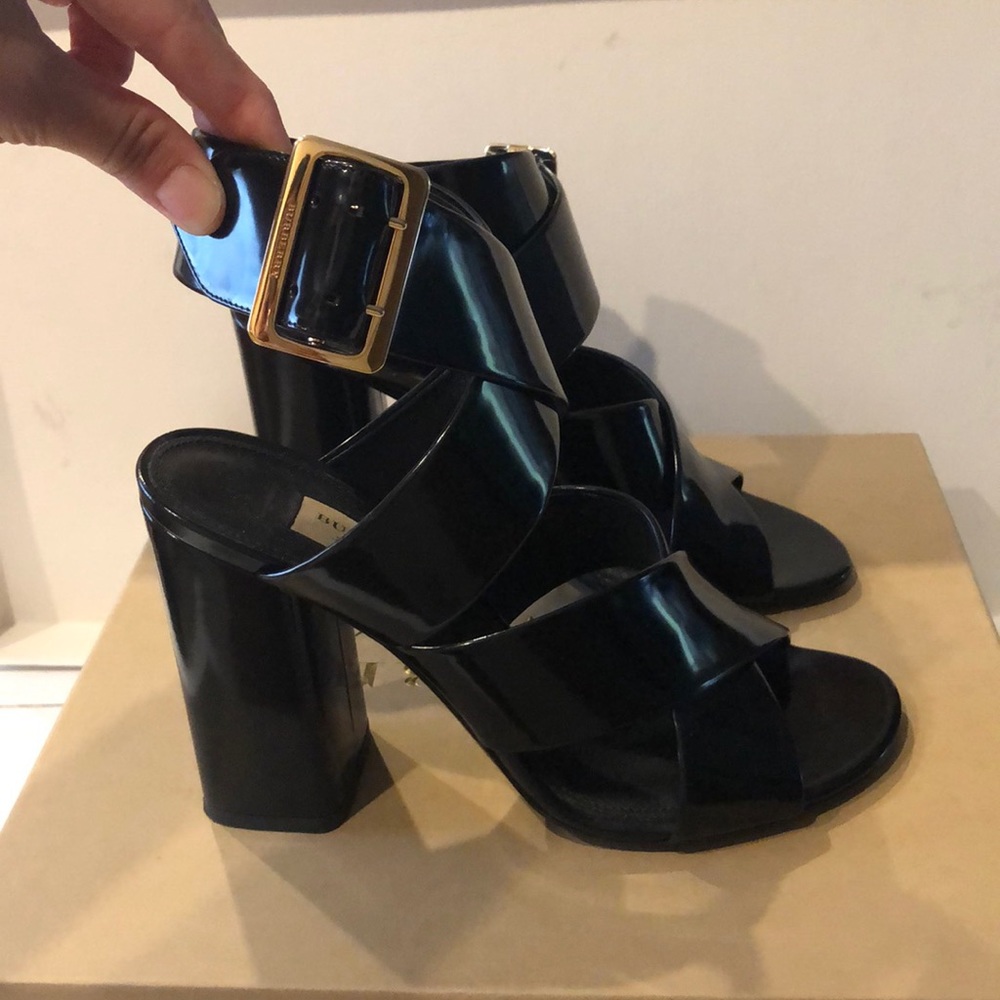 Burberry shoes